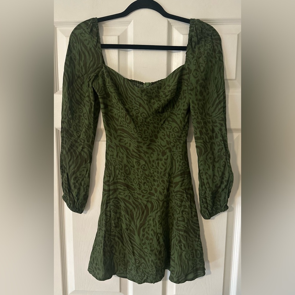 Women’s Reformation Mochi Jungle Animal Print Green Dress Party Event‎ Size 2. - Picture 4 of 10